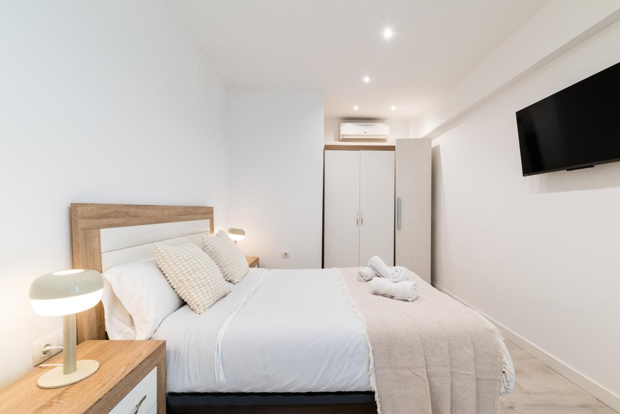 Wekey Homes Granada, Elvira Suites Centro מראה חיצוני תמונה