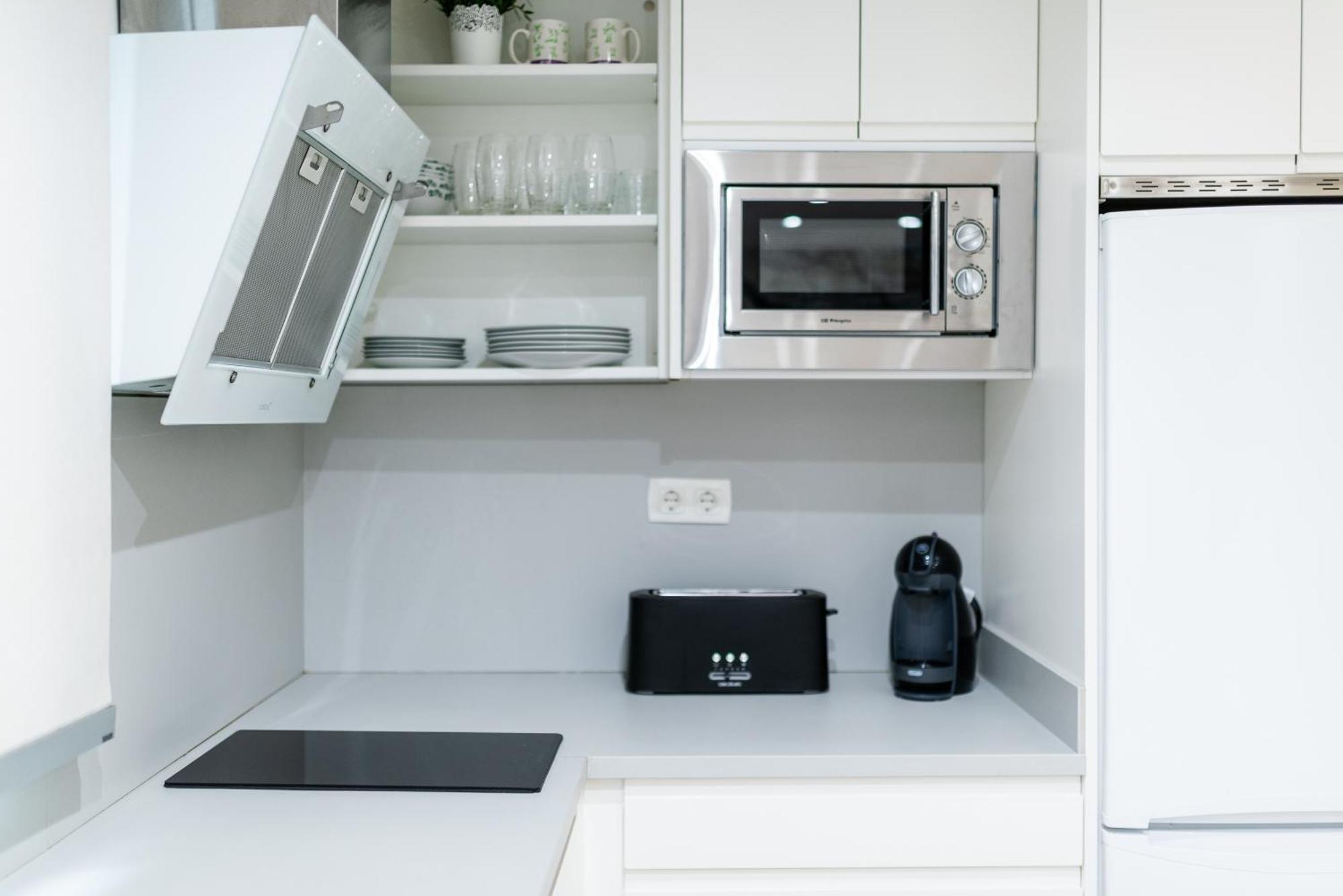 Wekey Homes Granada, Elvira Suites Centro מראה חיצוני תמונה