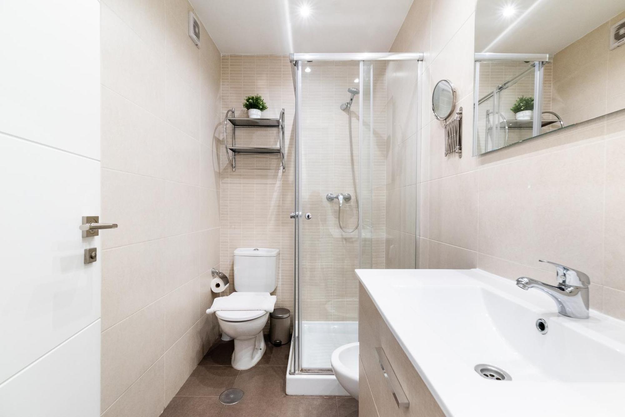 Wekey Homes Granada, Elvira Suites Centro מראה חיצוני תמונה