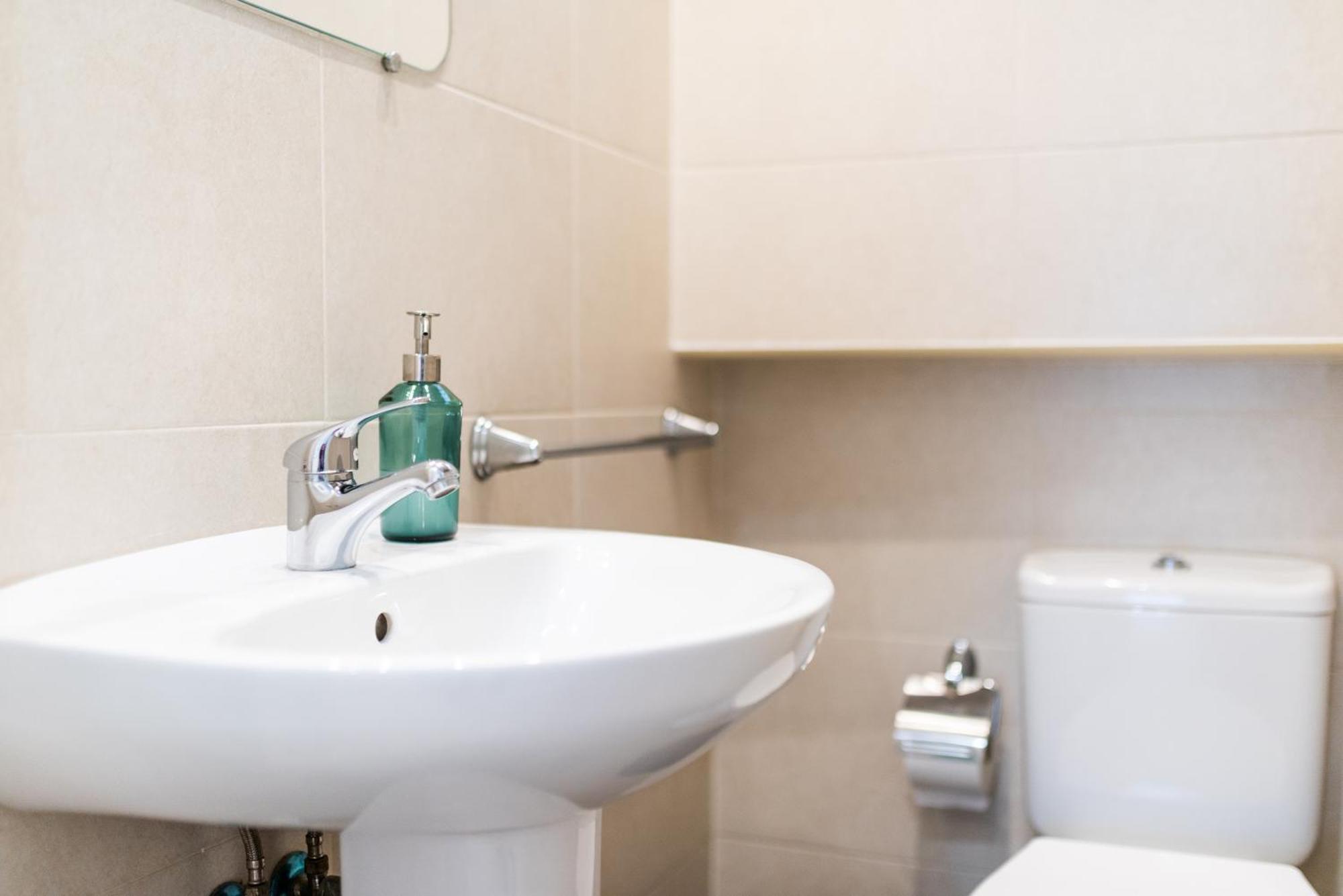 Wekey Homes Granada, Elvira Suites Centro מראה חיצוני תמונה