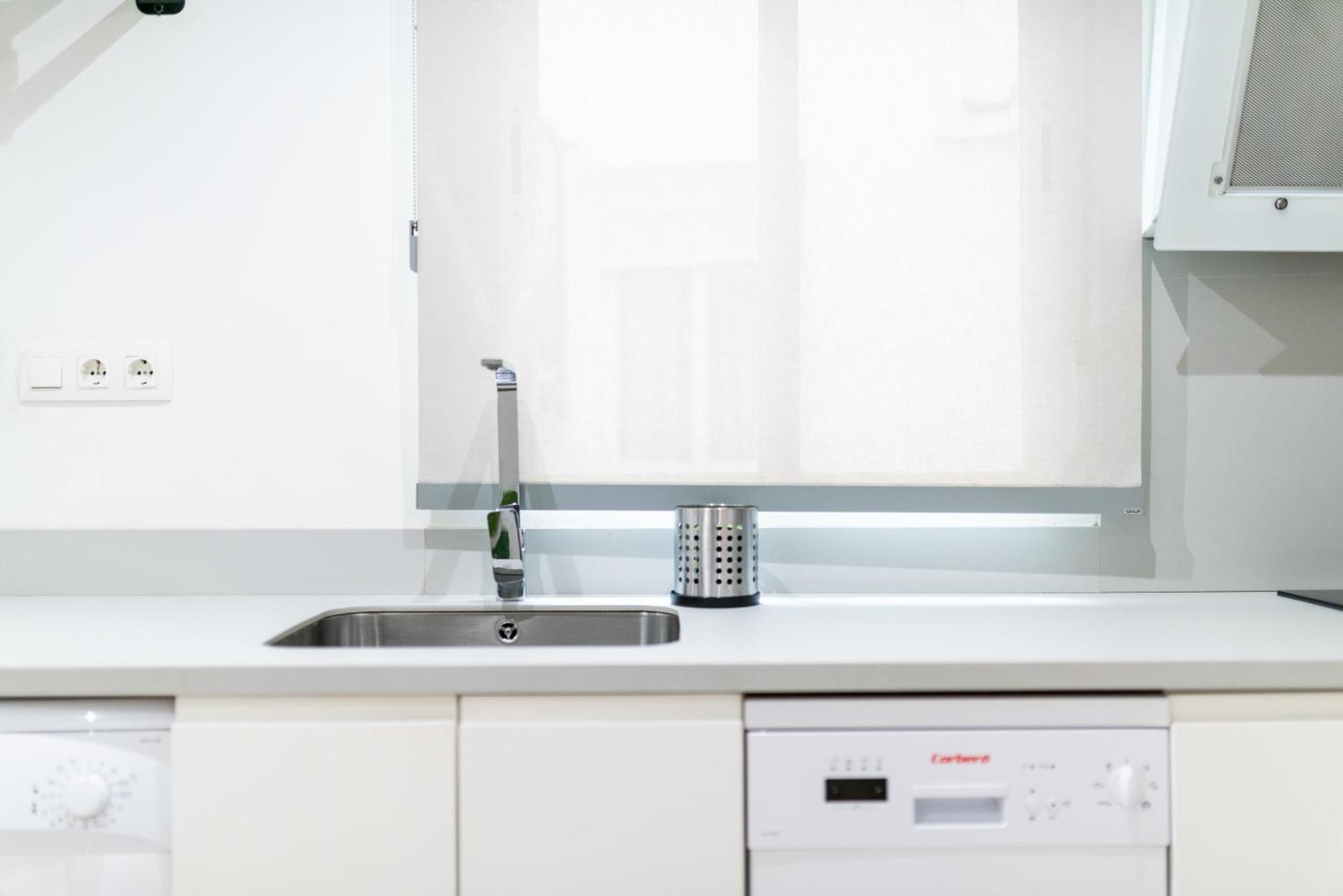 Wekey Homes Granada, Elvira Suites Centro מראה חיצוני תמונה