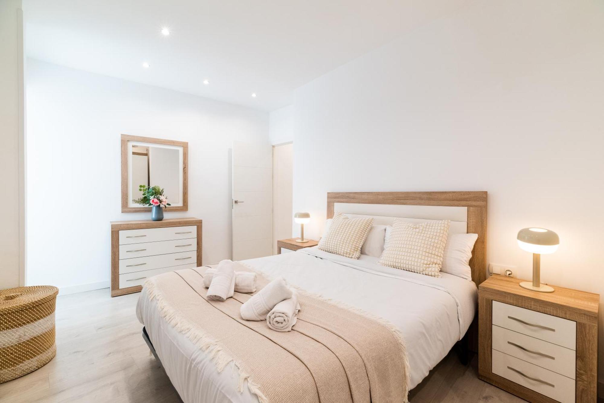 Wekey Homes Granada, Elvira Suites Centro מראה חיצוני תמונה